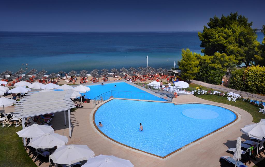 Istion Club & Spa Nea Poteidaia Buitenkant foto
